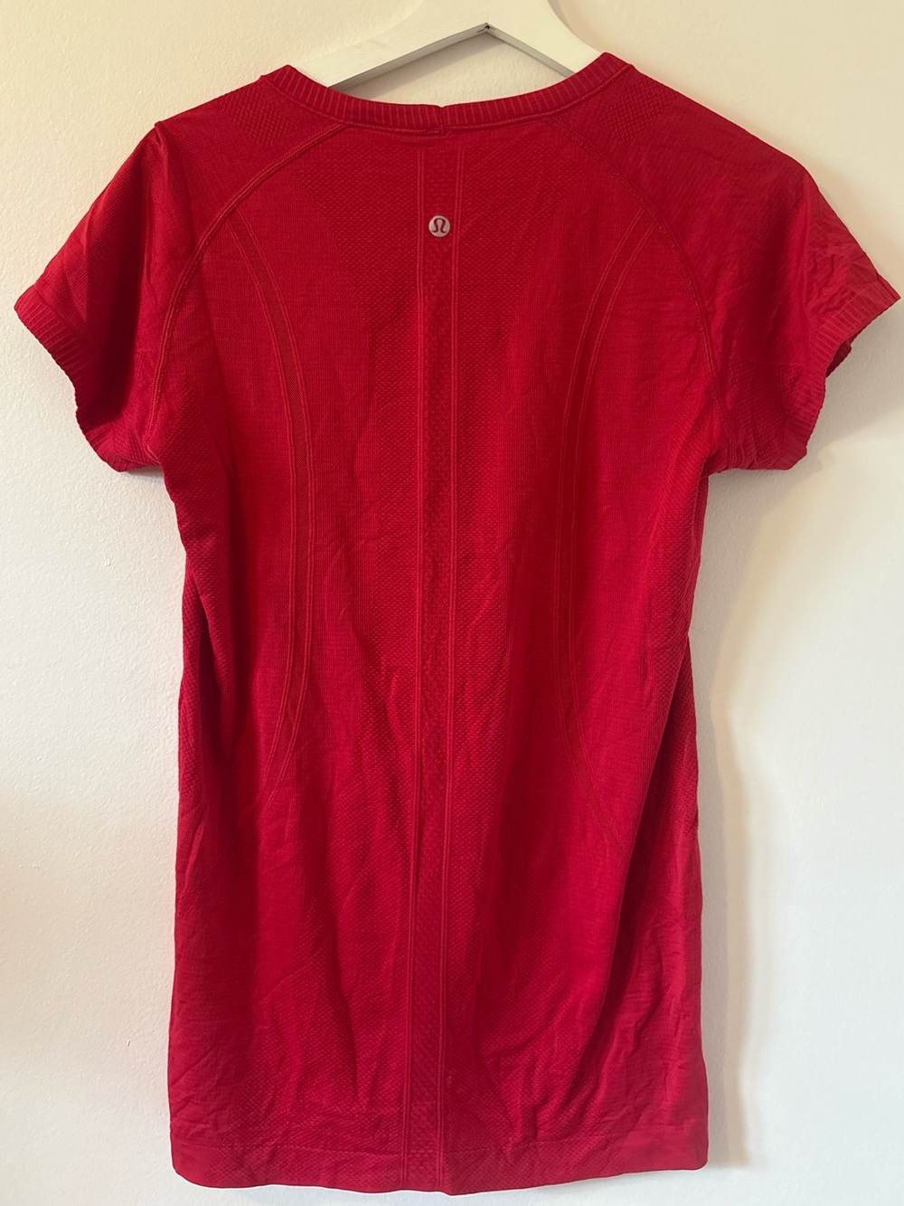 Lululemon Swiftly Tech short-sleeve shirt Size 10